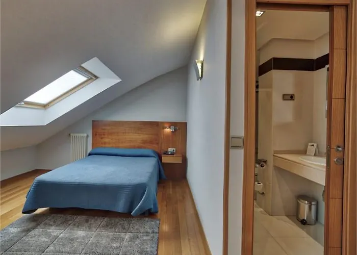 Pr Rosa Rosae 3* Santiago de Compostela